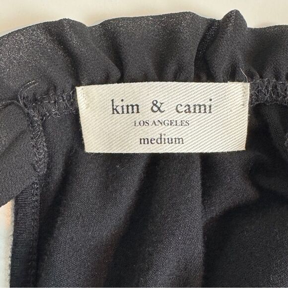 Kim & Cami Black Flutter Sleeve Tie Back Top M - Picture 4 of 7